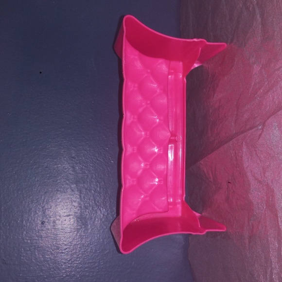 2015 Barbie Dream House Pink Plastic Sofa Tufted Look Replacement Couch - Picture 4 of 4